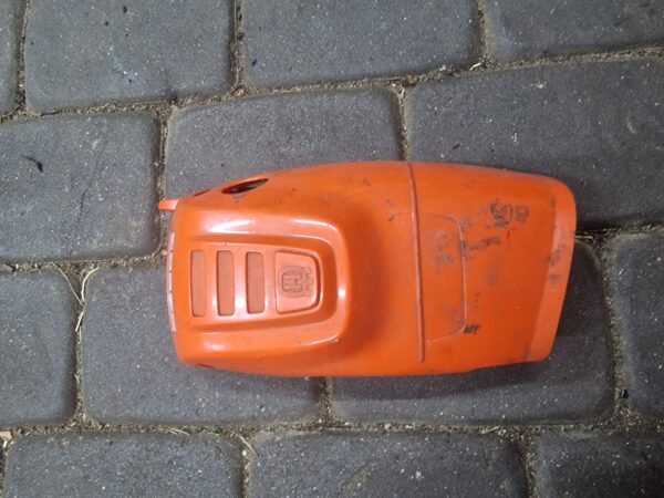 Husqvarna 135 Korpuso dangtelis