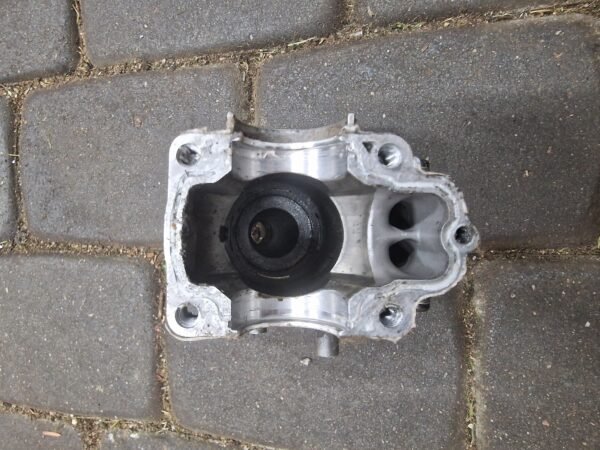 Husqvarna 135 Cilindras - Image 2