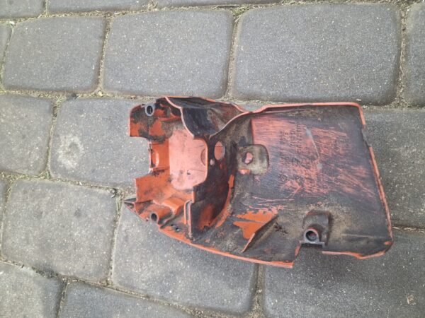 Husqvarna 357XP Korpuso dangtelis - Image 2