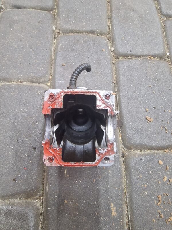 STIHL MS230C Cilindras - Image 2