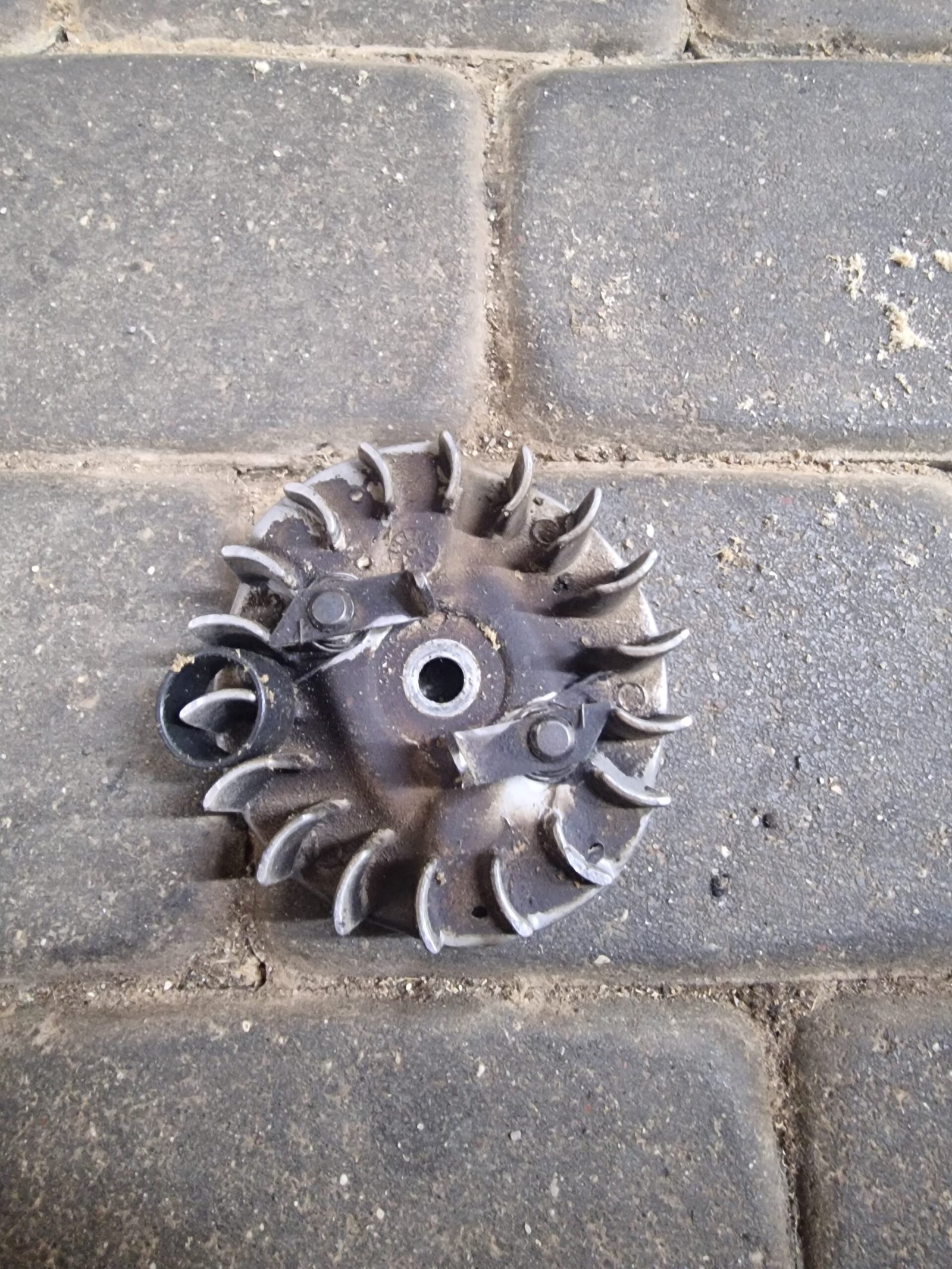 Husqvarna 40 Smagratis