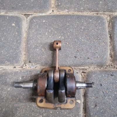 Husqvarna 40 Alkūninis velenas