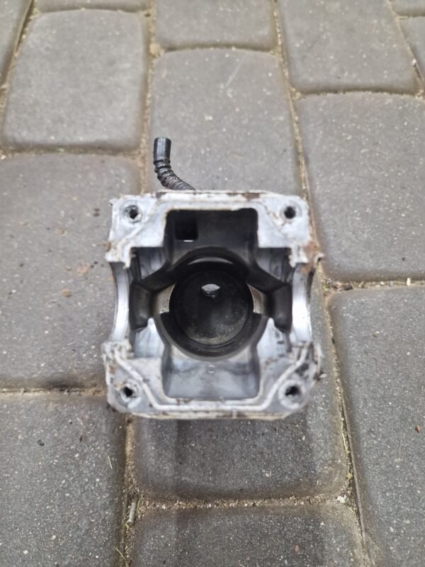 STIHL 021 Cilindras - Image 2