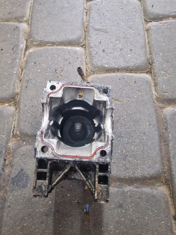 STIHL MS341 Cilindras - Image 2