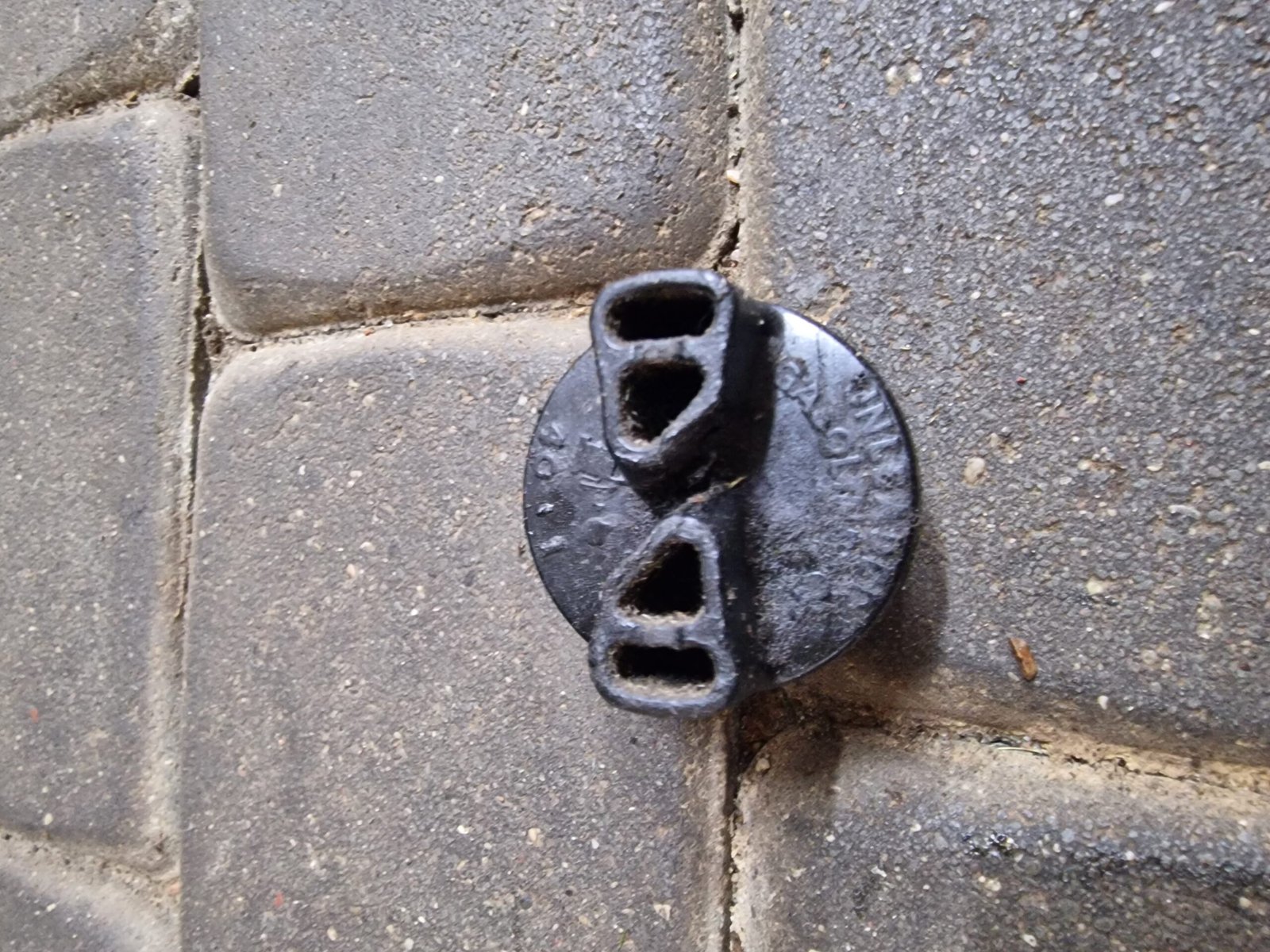 Jonsered 2035 Kuro bako kamštis