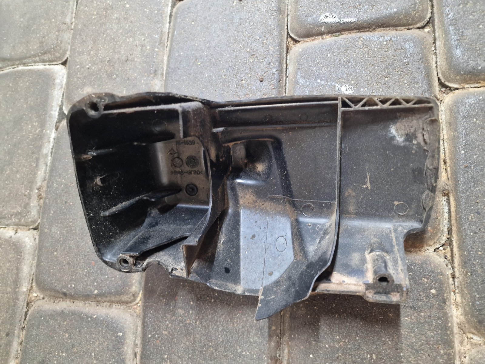 Jonsered 2035 Korpuso dangtelis - Image 2