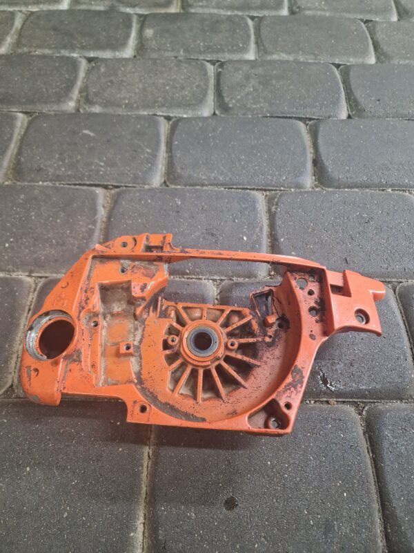 Husqvarna 357XPG Variklio blokas, smagračio pusė - Image 2