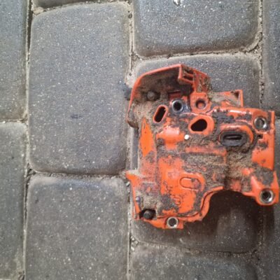 Husqvarna 555 Oro filtro pagrindas