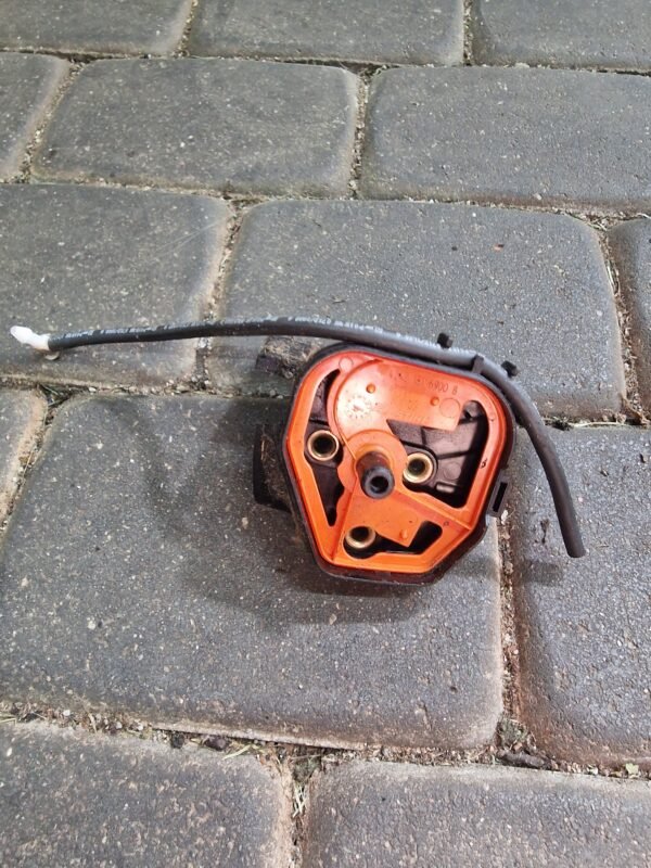 STIHL HS56C Genėjimo žirklės Oro filtro laikiklis - Image 2