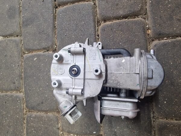 Honda GX25 Variklio Blokas - Image 3