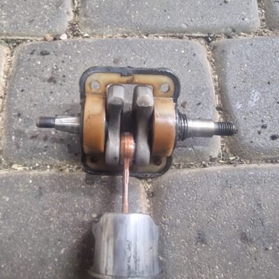 Husqvarna 45 Alkūninis velenas