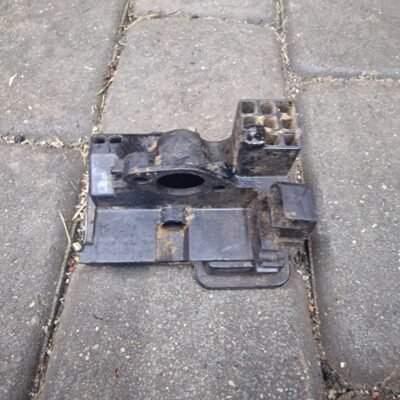 STIHL MS170, MS180 Karbiuratoriaus pagrindas