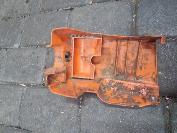 STIHL MS170, MS180 Korpuso dangtelis - Image 2