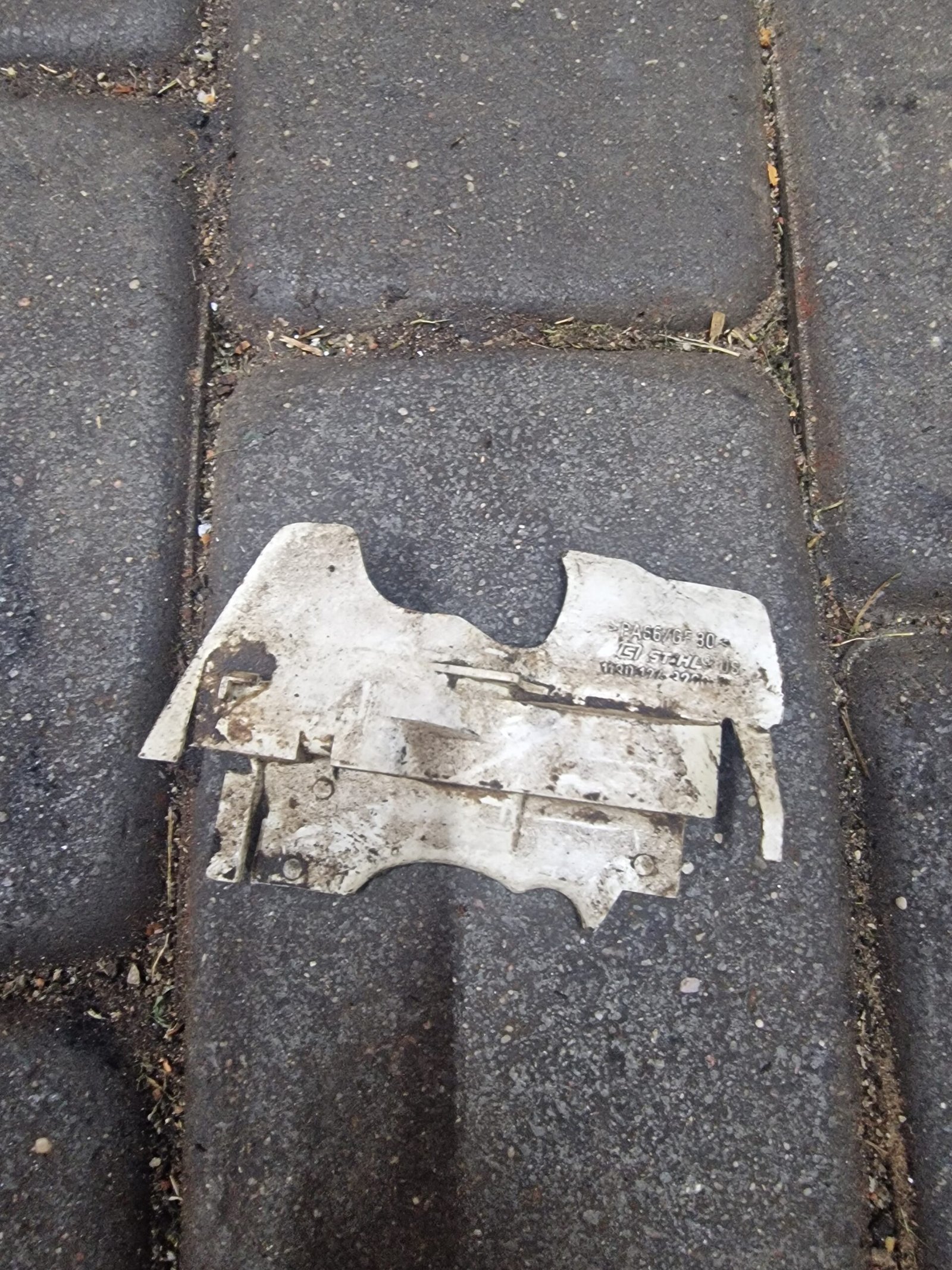 STIHL MS170, MS180 Dangtelis