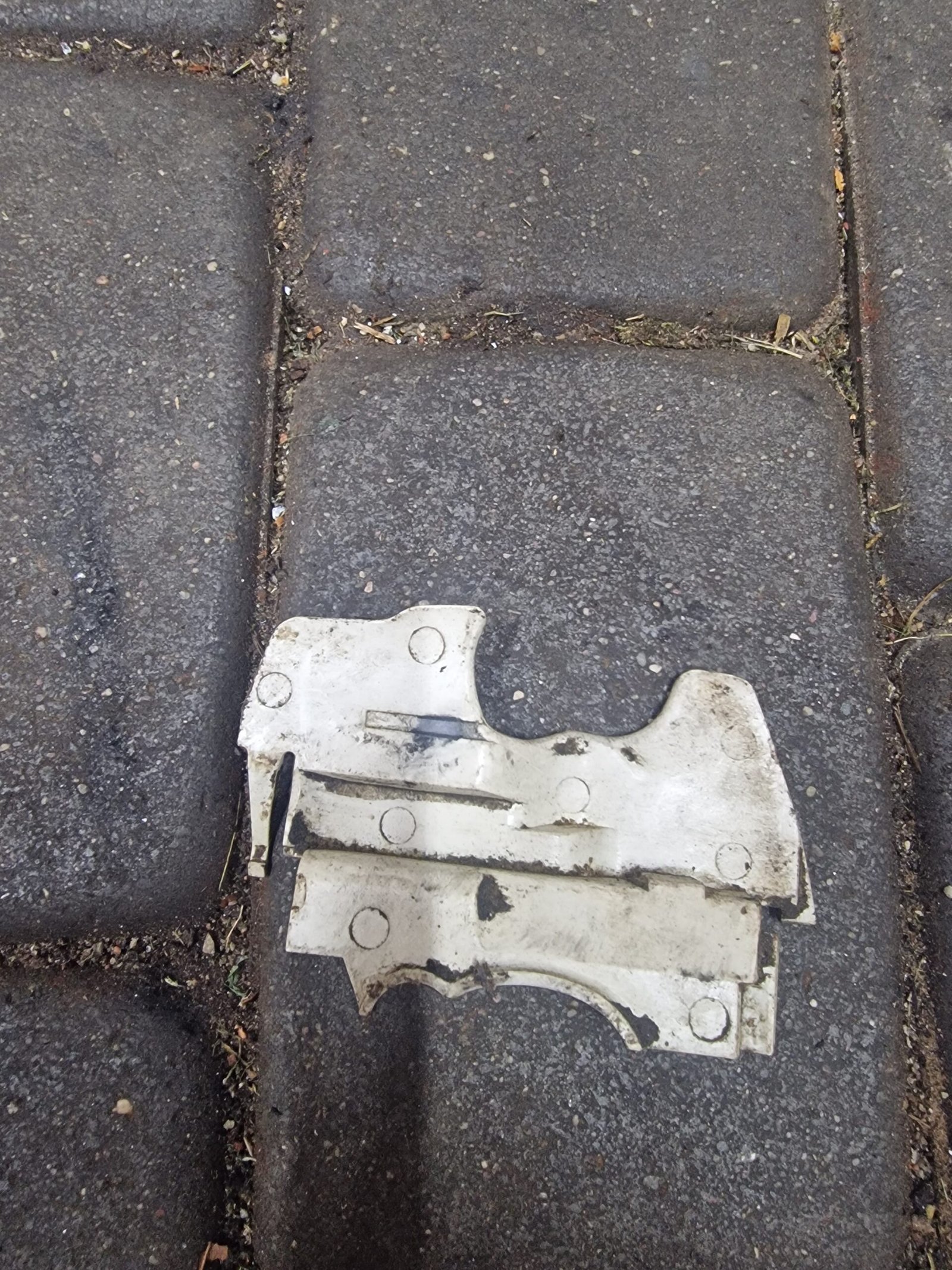 STIHL MS170, MS180 Dangtelis - Image 2