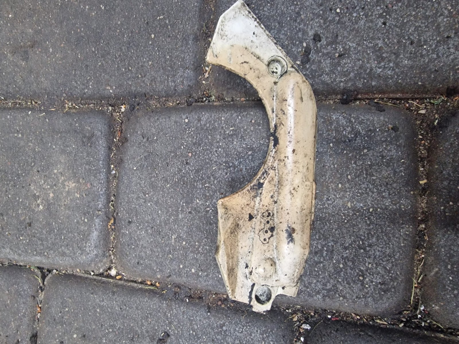 STIHL MS170, MS180 Stabdžių dangtelis