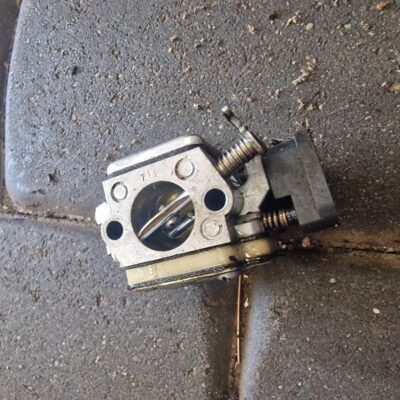 STIHL 034AV Karbiuratorius