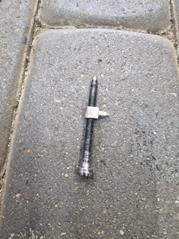 Jonsered 2141 Grandinės įtempėjas