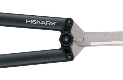 Svirtinės gyvatvorių žirklės – Fiskars HS52 PowerLever™