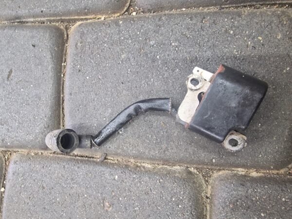 Husqvarna 236 Uždegimo ritė