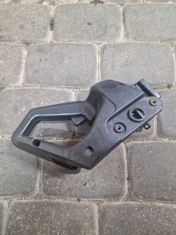 Jonsered CS2137 Galinė rankena - Image 2