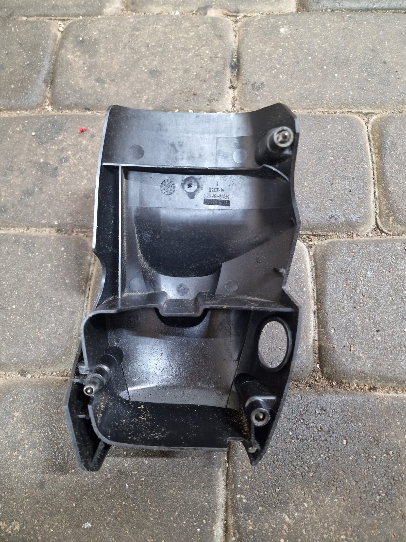 Jonsered CS2234 Korpuso dangtelis - Image 2