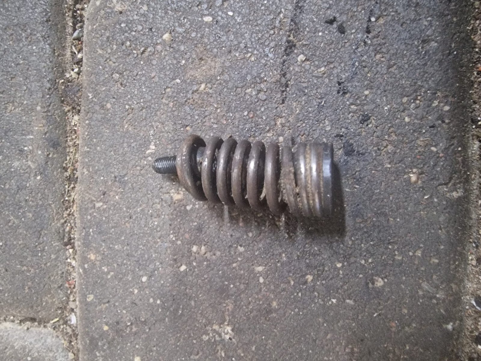 Jonsered CS2234 Amortizatorius