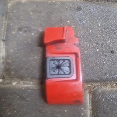 Jonsered CS2234 Galinis dangtelis