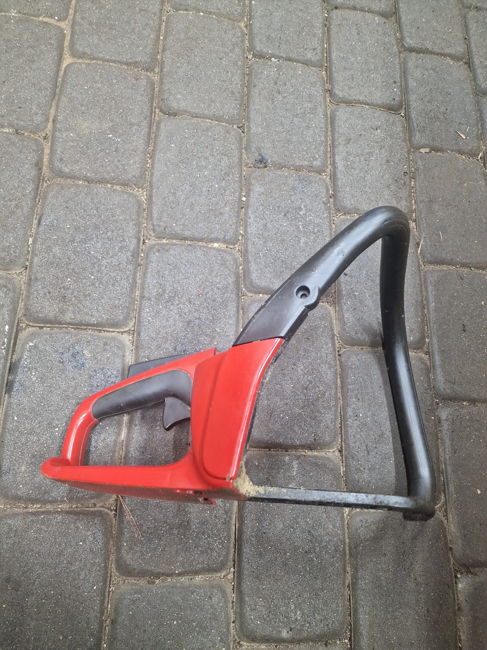 Jonsered CS2234 S Priekinė rankena - Image 2