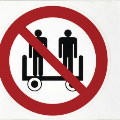 Įspėjamasis užrašas „Keleivių vežti draudžiama“ WB250999