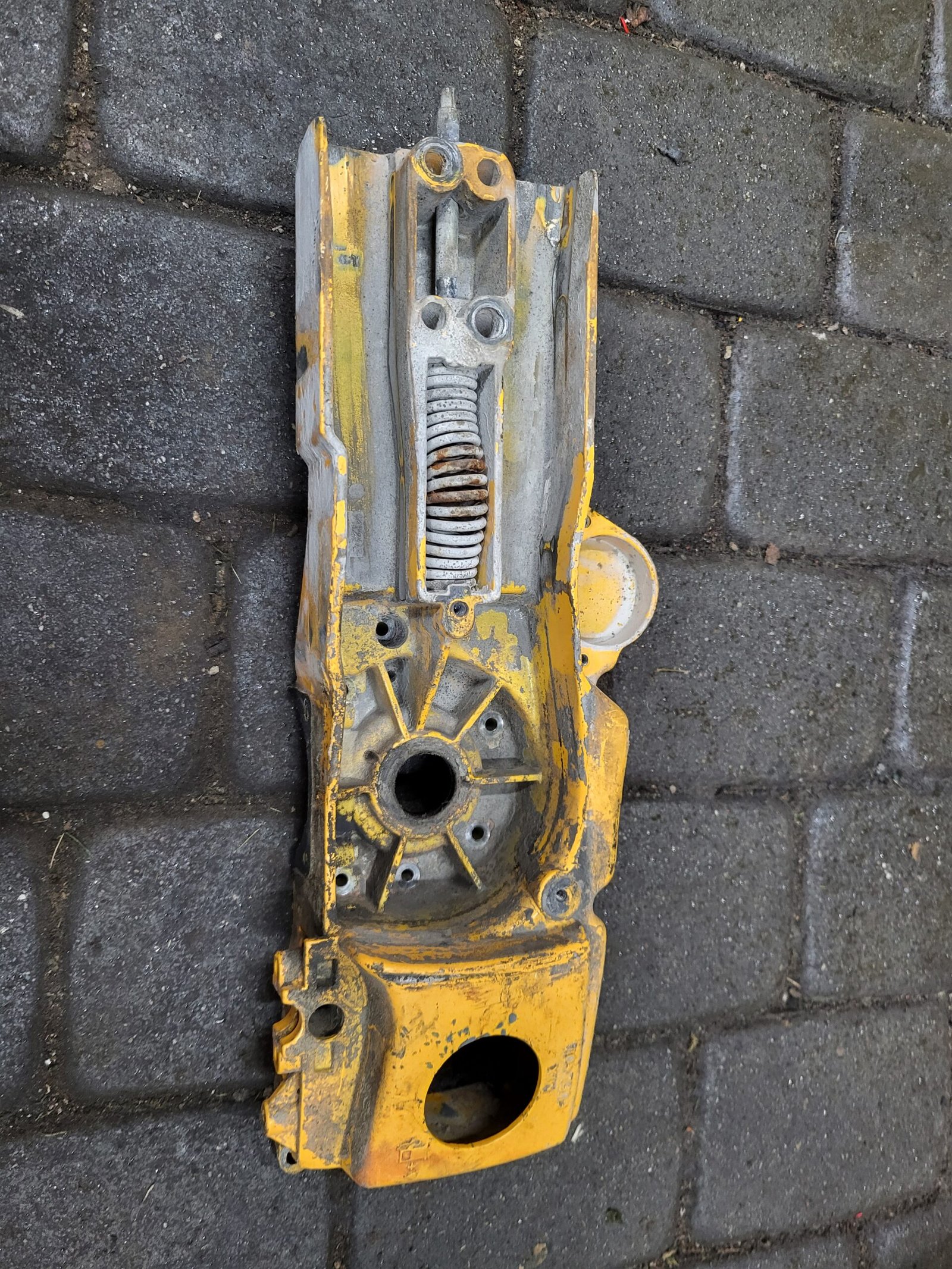 Partner K1200 Variklio blokas, smagračio pusė