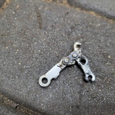 STIHL MS251 Stabdžių svirtis