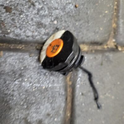 STIHL MS390 Kuro bako kamštis