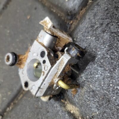 STIHL MS260 Karbiuratorius