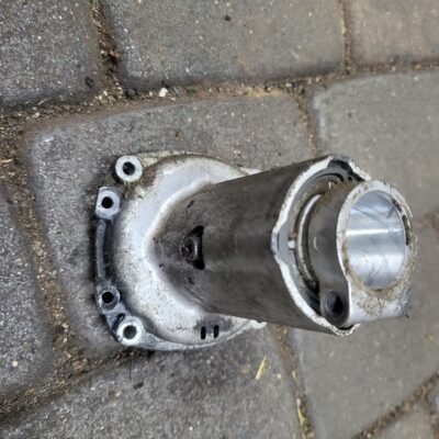 Husqvarna 553RS Sankabos korpusas