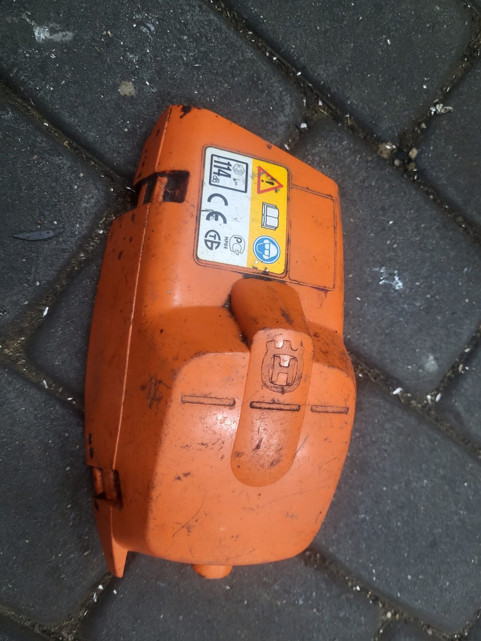 Husqvarna 357XP Korpuso dangtelis