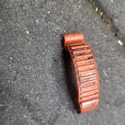 Husqvarna 357XP Fiksatorius