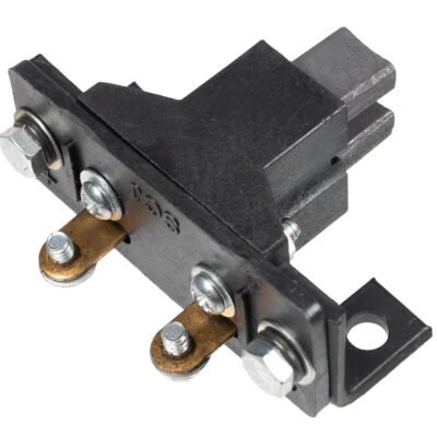 Cedrus generatoriaus AG10E-3F alternatoriaus šepetėlis