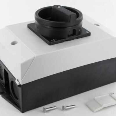 Sukamasis jungiklis 3P+N, 32A, BK P132I2SVBSWN