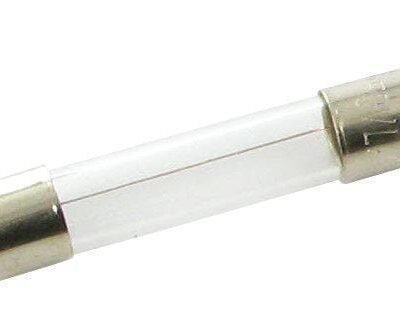 Stiklinis saugiklis 3A ilgis 32mm pakuotė 25 vnt SI23514