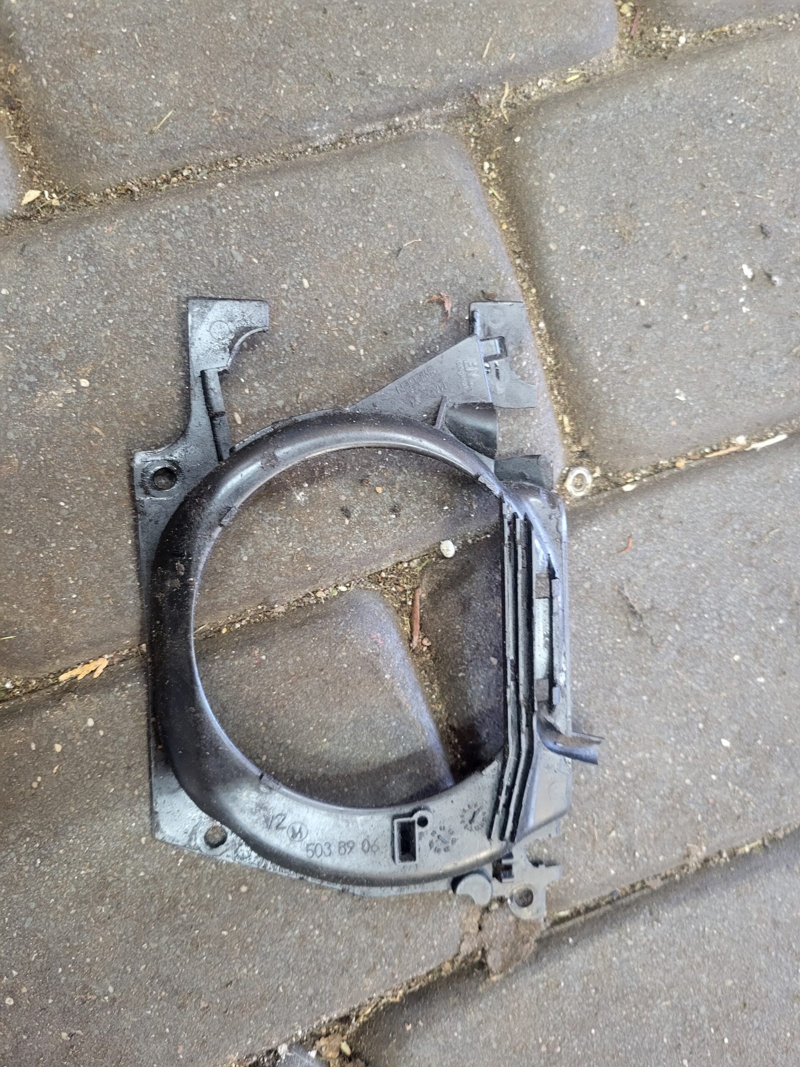 Husqvarna 345 Oro nukreipėjas