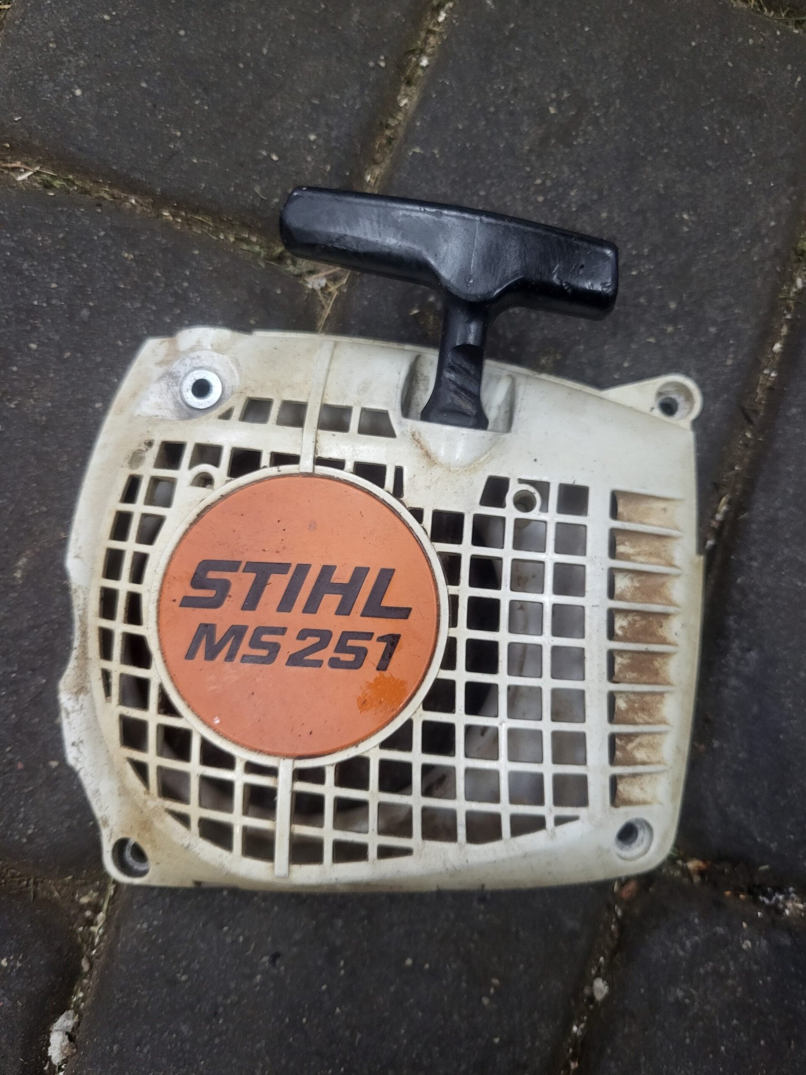 STIHL MS251 Starteris 2023m A10694
