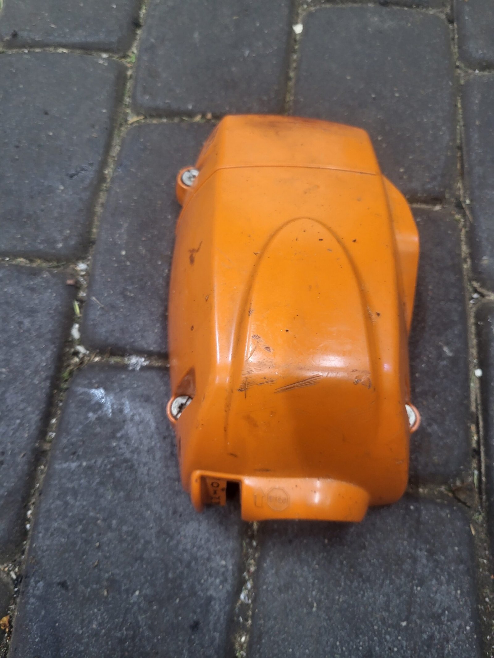STIHL MS251 Korpuso dangtelis 2023m A10702