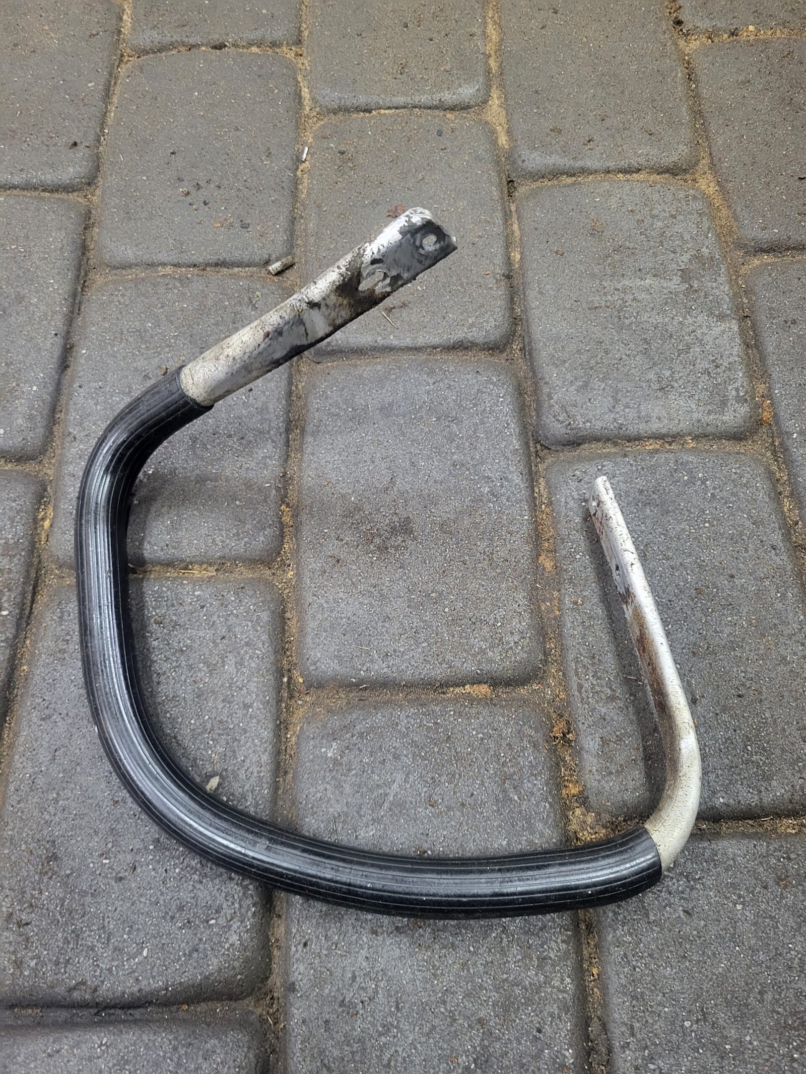 Husqvarna 444SE Priekinė rankena