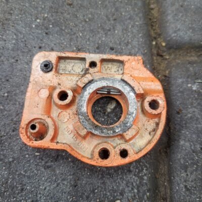 Husqvarna 444SE Alyvos siurblys
