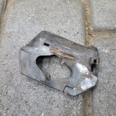 Husqvarna 444SE Izoliacinė pertvara